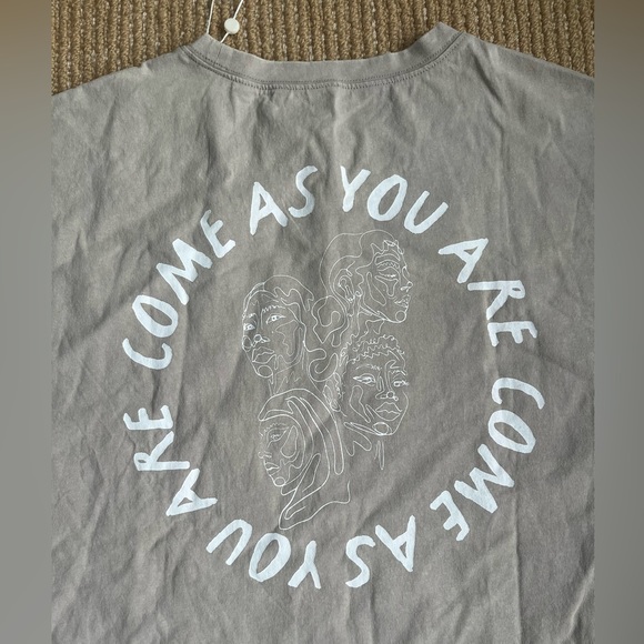 Balance athletica Riley Graphic T-Shirt Tee Womens Come As Your Are over Size XS - Picture 5 of 11